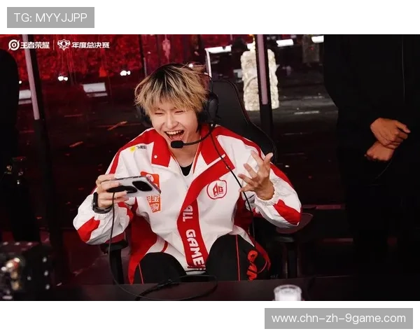 《王者荣耀》明星主播联手直播，观众热情高涨，王者直播名人